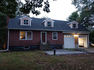 6 Hyde Park St, Dedham, MA 02026