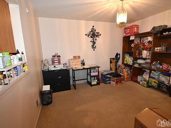 4th image of 4521 Birchwood Ct
