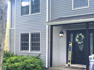 42263 Palmer Rd, Canton, MI 48188