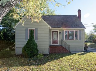 883 Doris Dr, Arnold, MD 21012