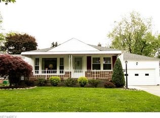 4844 S Sedgewick Rd, Lyndhurst, OH 44124