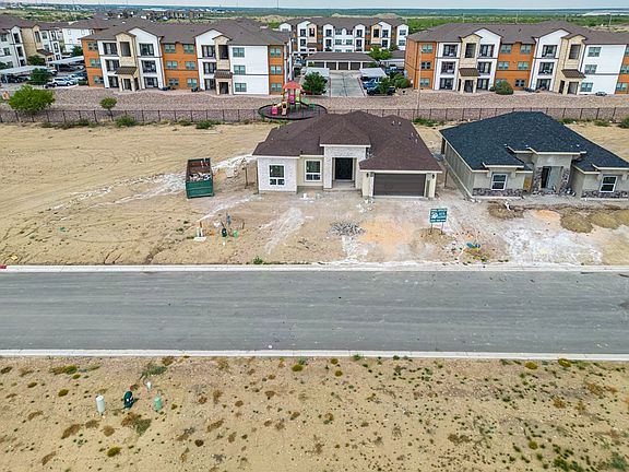 4th image of 2729 Natalia Cir