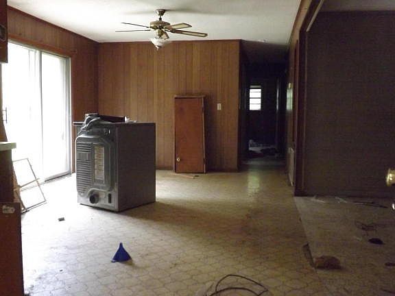 3rd image of 6981 County Road 212