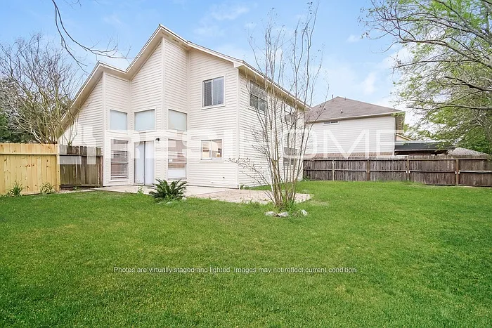 6402 Wild River Dr — Photo 15