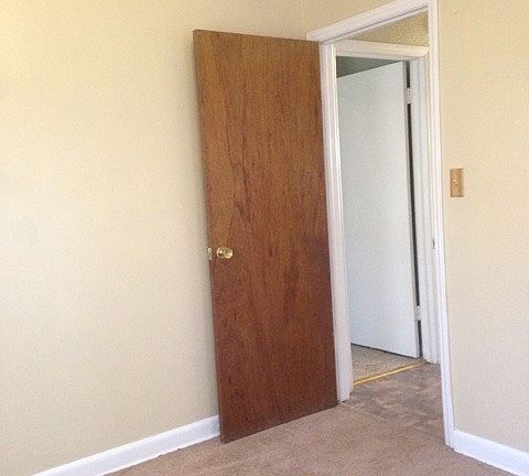 3rd image of 6025 State Ave