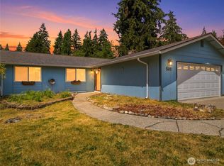 501 Penguin Ct SE, Olympia, WA 98503
