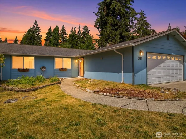 501 Penguin Court SE, Lacey, WA 98503