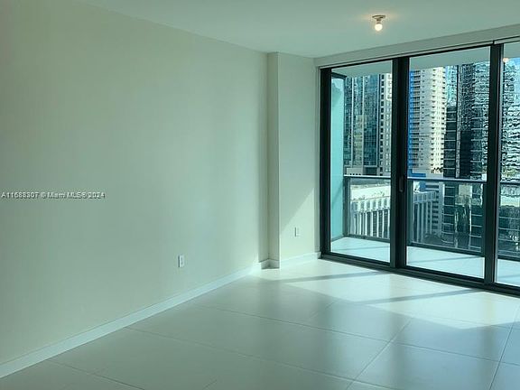 4th image of 1300 S Miami Ave #1404-0