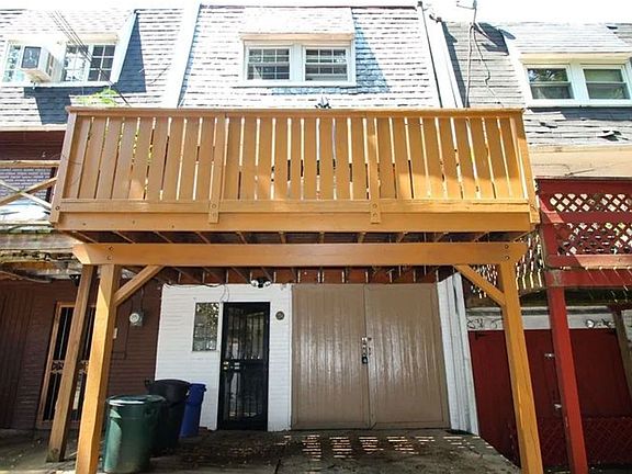 4th image of 254 E Meehan Ave