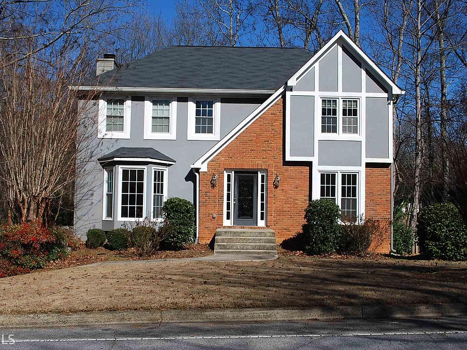 1st image of 670 Whitehall Way