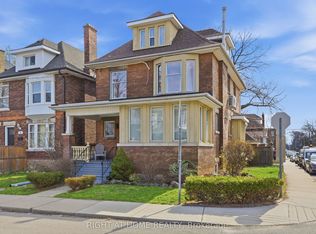 65 Fairholt Rd S #2, Hamilton, ON L8M2T5