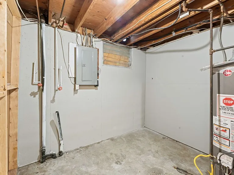 1100 SW Kingscross Rd — Photo 34
