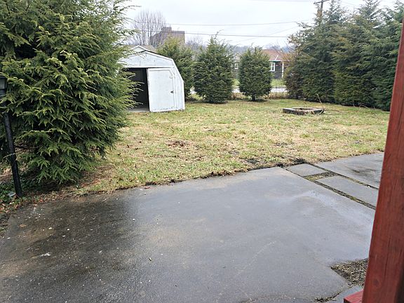 Patio, Lg flat yard & shed
