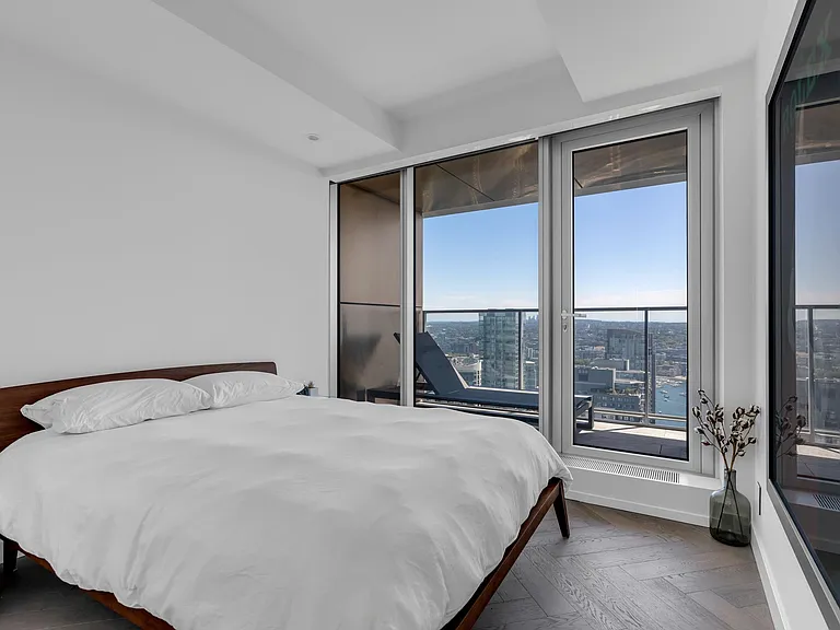 1480 Howe St #5X05 — Photo 14