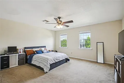 6220 Colbert St — Photo 10