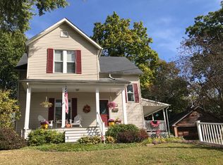 208 N Clinton St, Mount Vernon, OH 43050