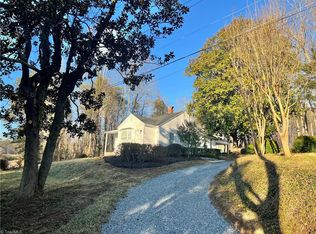 300 Marshall Farm Rd, Mount Airy, NC 27030