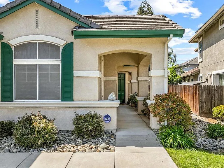 4287 Windsong Dr — Photo 5