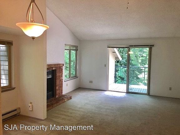 5th image of 8109 146th Ct NE