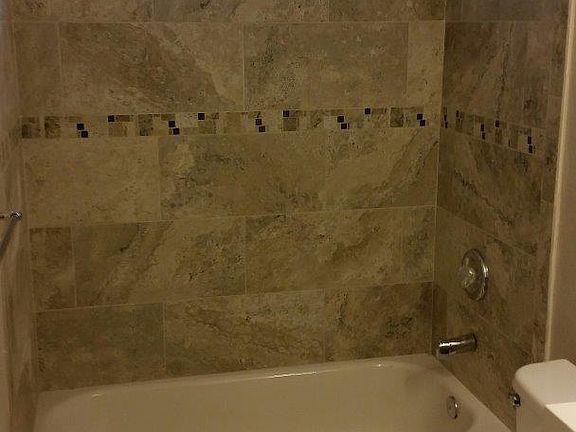 3rd image of 291 Lakemuir Dr