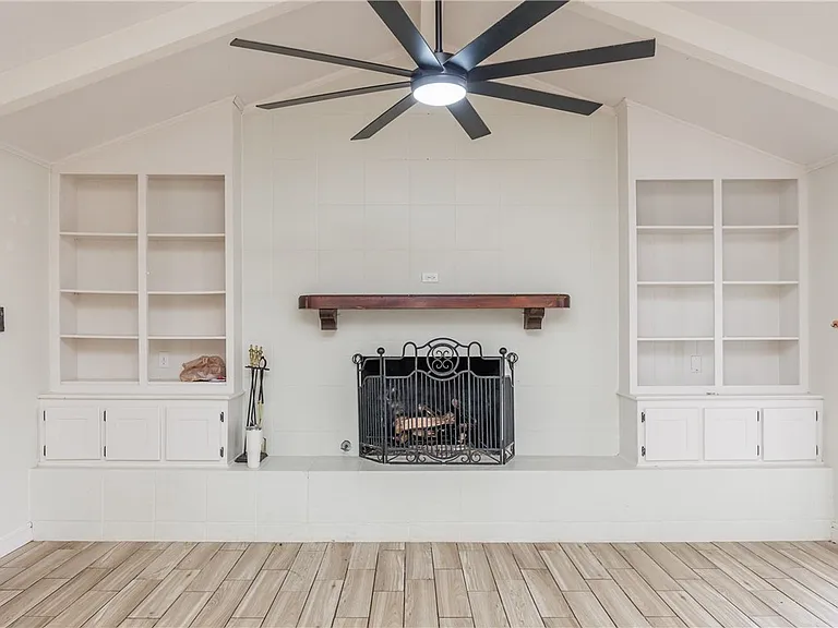 6702 Sahara Dr — Photo 10