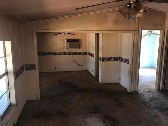 LIVING /DINING COMBO