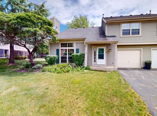 1123 N Knollwood Dr, Palatine, IL 60067