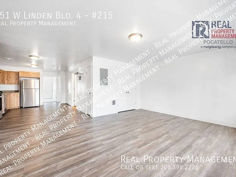 251 W Linden Ave #4-215 — Photo 7
