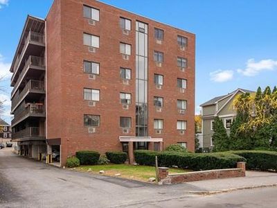 12 Pond Ln APT 57, Arlington, MA, 02474