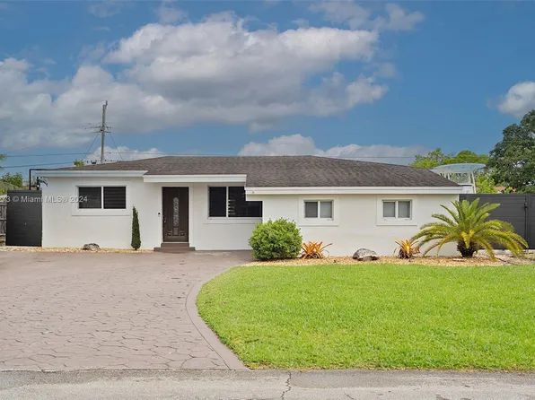 7151 SW 14th St, Pembroke Pines, FL 33023