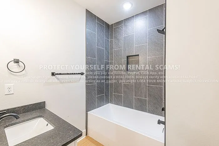 1007 W Laramie Hts — Photo 12
