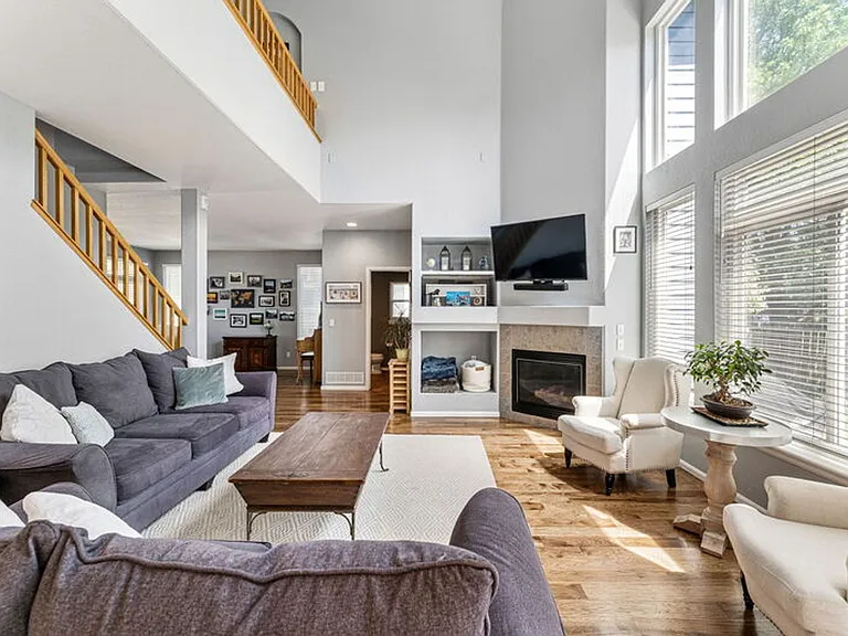 4172 S Deframe Ct — Photo 9