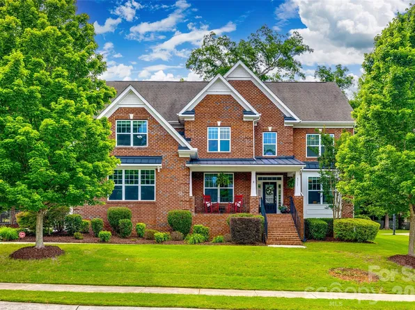 4711 Pearmain Dr, Waxhaw, NC 28173