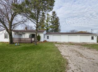 7812 Old Y Rd, Whitelaw, WI 54247