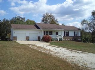 1555 Franklin Oaks Ct, Saint Clair, MO 63077