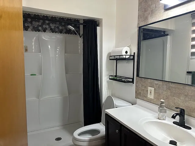 1741 S Ventura Dr — Photo 9