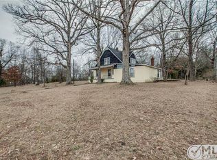 200 Luther Rd, Dickson, TN 37055