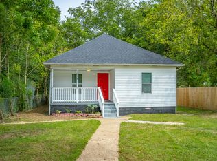1014 Lee Ave, Rossville, GA 30741