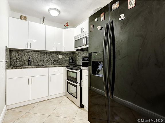 2nd image of 4590 SW 67th Ave APT 17