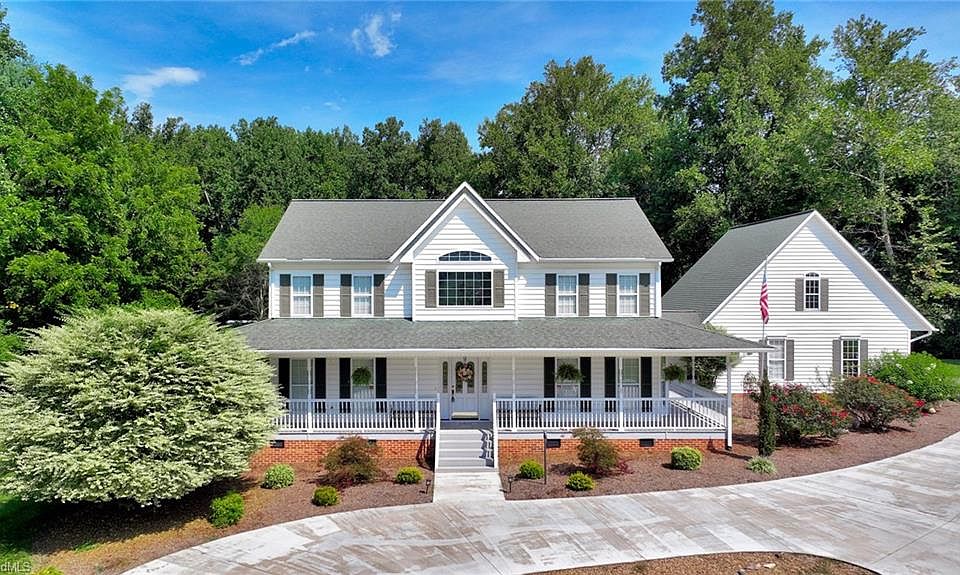 485 Country Club Rd, Wilkesboro, NC 28697 Zillow