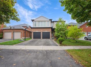 36 Devonsleigh Blvd, Richmond Hill, ON L4S 1H4