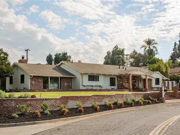 500 Lakeside Dr, Fullerton, CA 92835