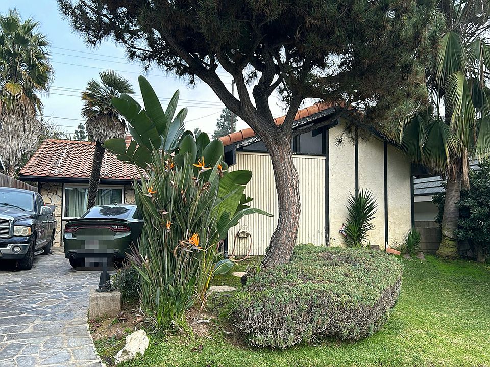 1st image of 19222 Gunlock Ave