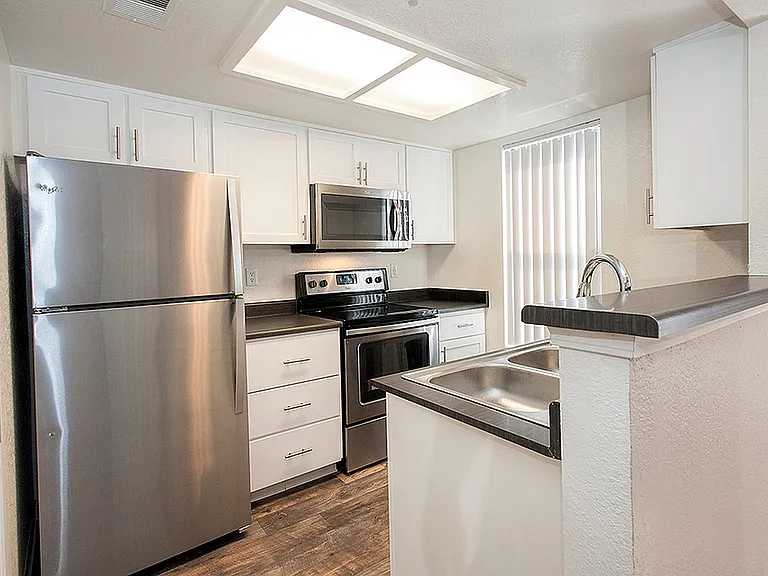 SVA Interior Kitchen (2)