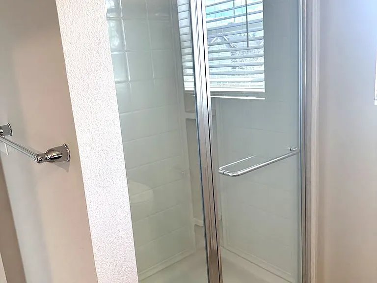 18505 Alpine Way E — Photo 12