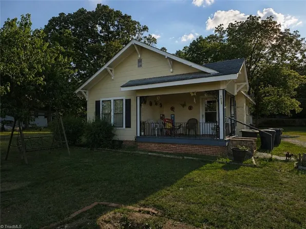 2200 Veasley St, Greensboro, NC 27407