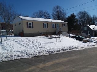 7 Kennard St, Westbrook, ME 04092