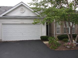 172 Enfield Ln, Grayslake, IL 60030