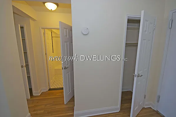 Rented by New York Dwellings LLC | media 18