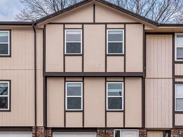 127 Kindred Ave, Bonner Springs, KS 66012